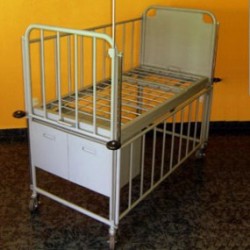 Cama para hospital de múltiples posiciones para paciente pediátrico - Envío Gratuito